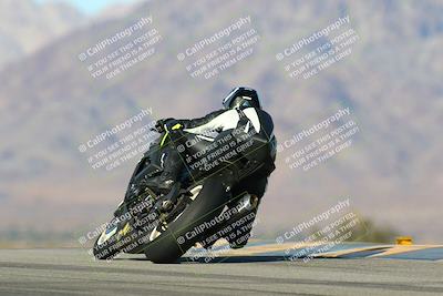 media/Jan-13-2024-SoCal Trackdays (Sat) [[9c032fe5aa]]/Turn 9 Backside (110pm)/